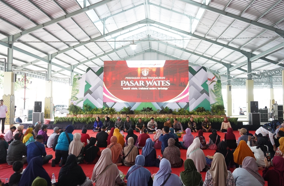 Pasar Wates Kabupaten Kediri Perpaduan Tradisional dan Modern