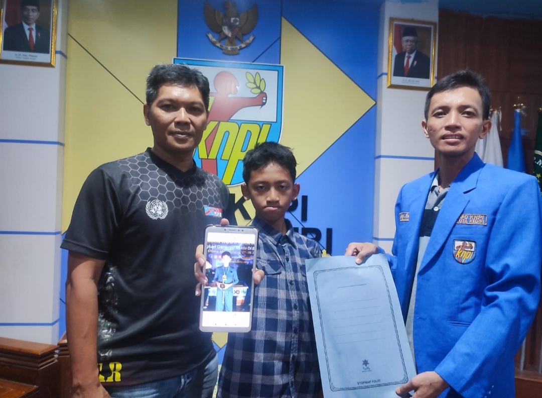Siswa Kelas 6 SD Juara 1 Lomba Robotik Tingkat Nasional, KNPI Kota Kediri Berikan Apresiasi