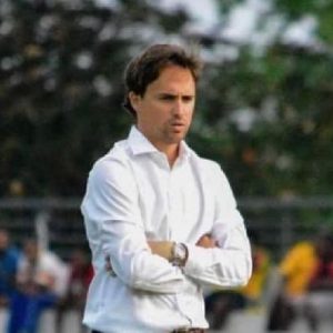 Paul Munster Coba Bangkitkan Persebaya