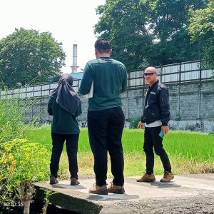 Turun Ke Lapangan, Staf DLH Disambati Warga Soal Debu Abu Sorini