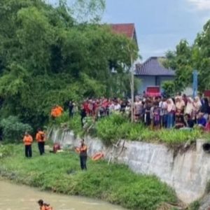 Jasad Balita Madiun Ditemukan, Terseret 1 Km Arus Sungai Tembus Desa Tetangga