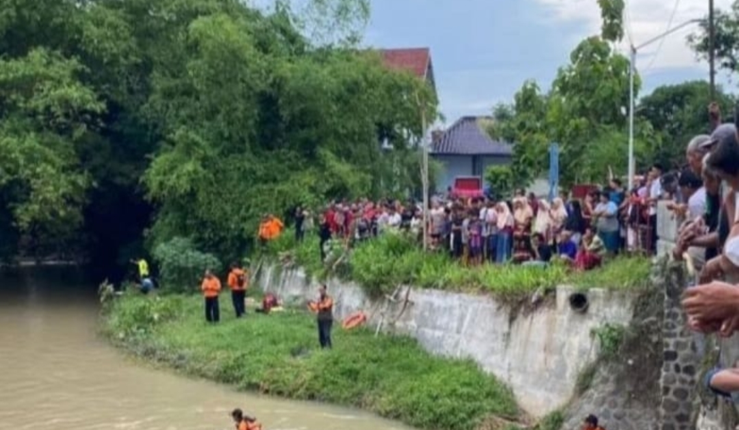 Jasad Balita Madiun Ditemukan, Terseret 1 Km Arus Sungai Tembus Desa Tetangga