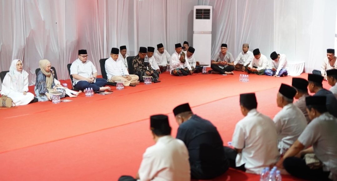 H-1 Pemilu, Bupati Dhito Adakan Khataman dan Doa Bersama