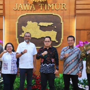 Pj. Gubernur Adhy Pastikan Pembangunan Smelter Sesuai Target dan Berdampak Bagi Masyarakat Pj. Gubernur Adhy Pastikan Pembangunan Smelter Sesuai Target dan Berdampak Bagi Masyarakat