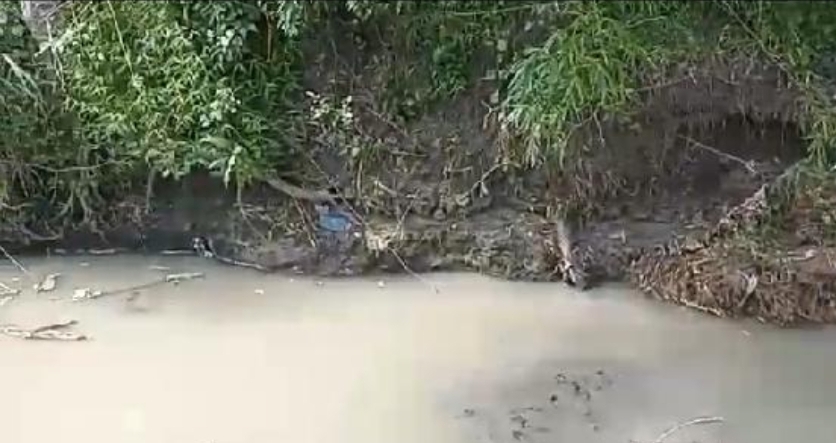 Empat Desa Di Lembeyan Keluhkan Aliran Sungai Tersumbat Akibat Pembuangan Limbah Perusahaan Cucian Pasir