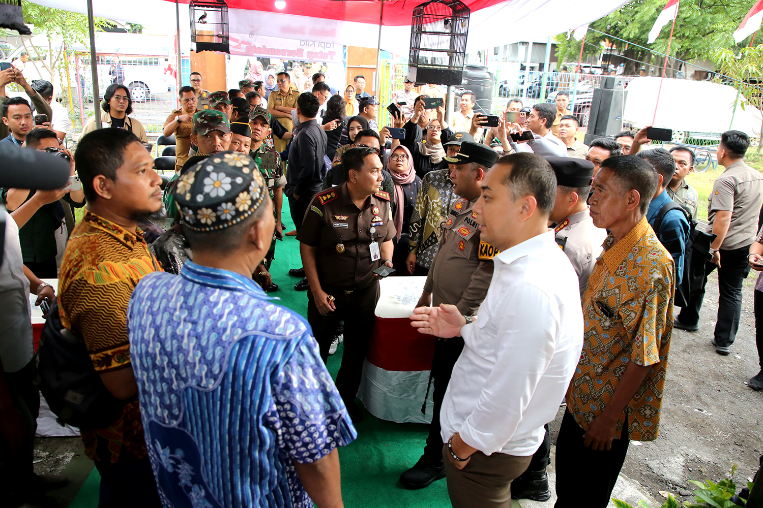 Wali Kota Bersama Forkopimda Surabaya Pantau Kesiapan TPS