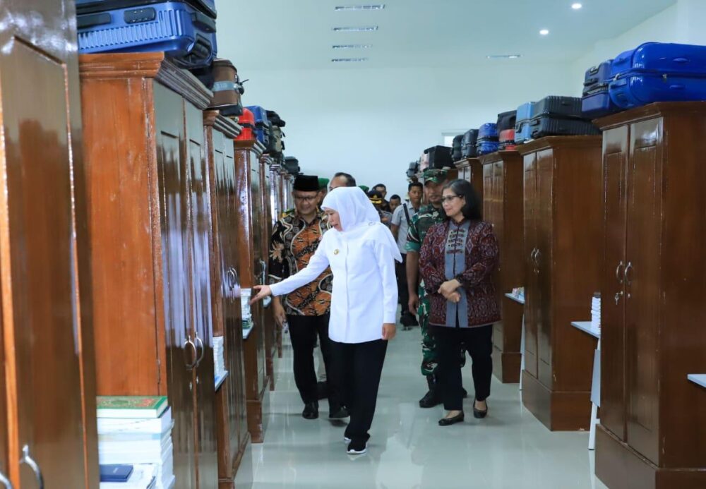 Gubernur Khofifah Resmikan Asrama SMAN 5 Taruna Brawijaya Kediri