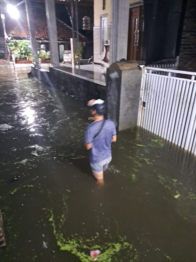 Hujan Deras Mengguyur Pasuruan, 1000 Rumah Tenggelamn
