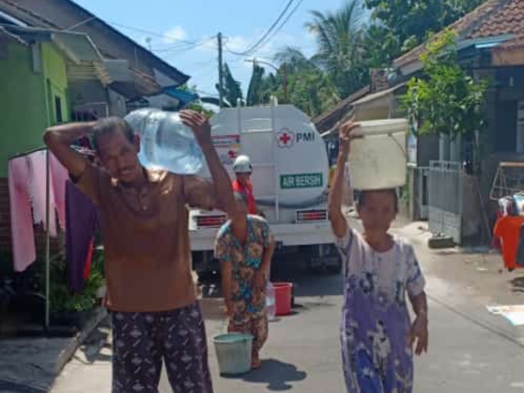 Krisis Air Bersih Masih Terjadi di Singojuruh Banyuwangi