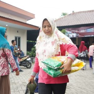 Tekan Laju Inflasi Jelang Idul Fitri, Pemkab Kediri Gencar Adakan Operasi Pasar Murah Secara Merata