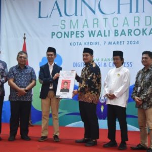 Ponpes Wali Barokah Terapkan Kartu Pintar untuk Memantau Uang Belanja Santri