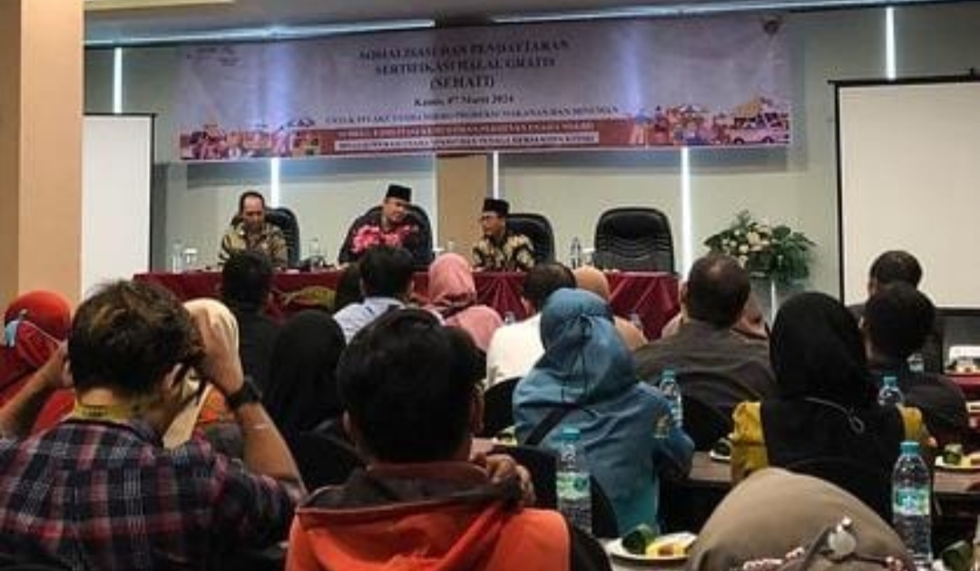 Dorong Ekonomi Halal, Dinkop UMTK Bersama Kemenag Kota Kediri Gelar Sosialisasi Sehati
