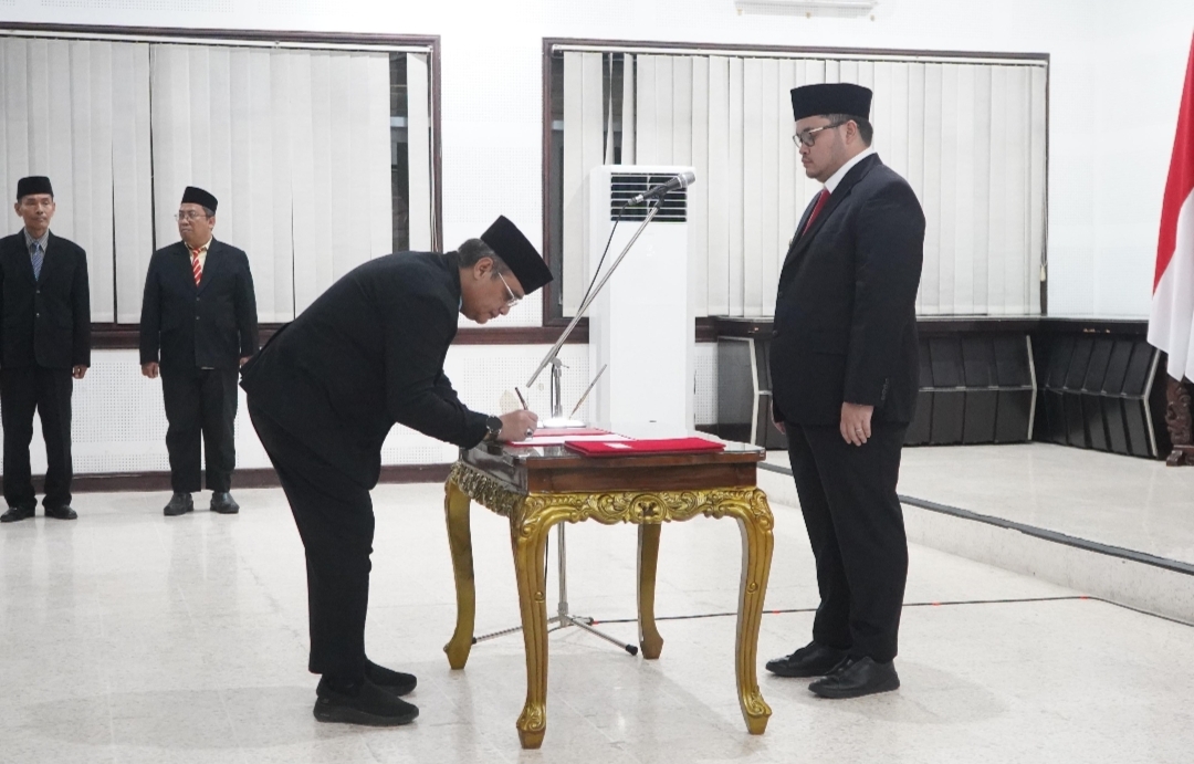 Lantik Pejabat Baru, Bupati Kediri Mas Dhito Ingatkan Jajarannya Melayani Masyarakat