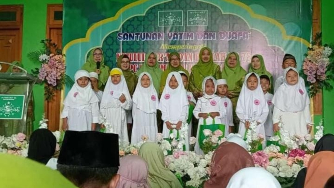 Harlah Ke-78, Muslimat NU Beri Santunan Anak Yatim dan Dhuafa Se- Kota Kediri