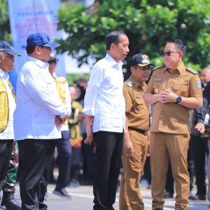 Peresmian Inpres Jalan Daerah Madiun Akan Perkuat Konektivitas dan Tingkatkan Mobilitas Peresmian Inpres Jalan Daerah Madiun Akan Perkuat Konektivitas dan Tingkatkan Mobilitas