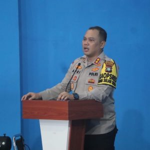 Kapolres Gelar Self Healing dan Hypnopresisi Datangkan Motivator Thanks Institute Indonesia Kapolres Gelar Self Healing dan Hypnopresisi Datangkan Motivator Thanks Institute Indonesia