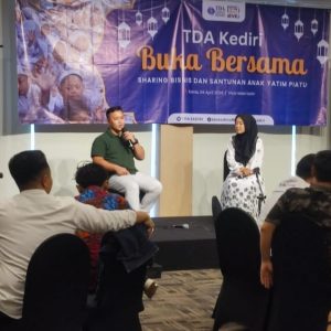 Ngabuburit Ramadan, TDA Kediri Mengulik Potensi Bisnis dan Santunan Anak Yatim