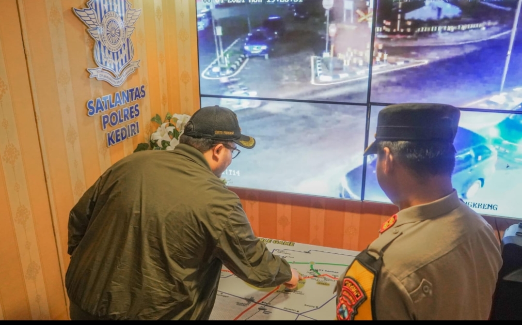 Pemkab Kediri Kolaborasi dengan Polres Pasang ATCS Pantau Kemacetan Arus Mudik Lebaran