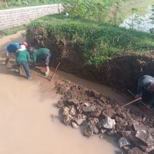 PUPR Kota Kediri Tuntaskan Pengerjaan Rehabilitasi Saluran Sungai Bayak Kelurahan Gayam