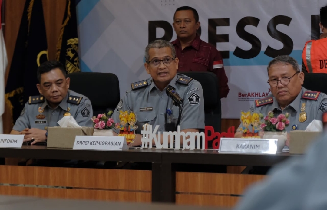Kecantol Calon Istri, WN Malaysia Overstay Dideportasi Imigrasi Jember