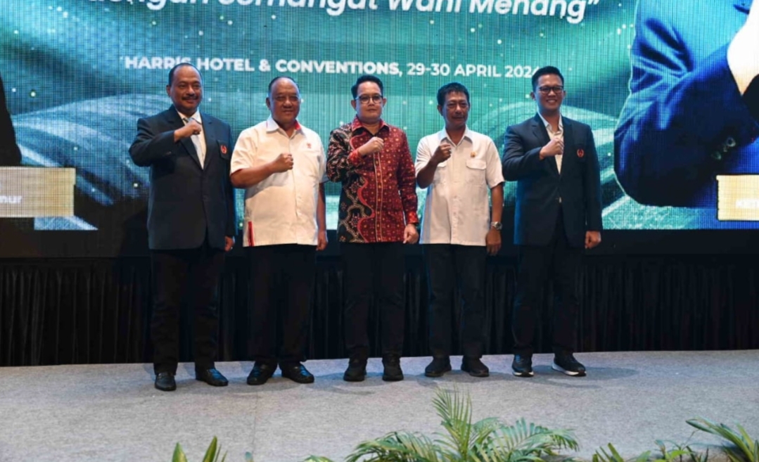 Buka Rakerprov KONI Jatim, Pj Gubernur Adhy Karyono Dukung Penuh Persiapan Kontingen PON Jatim