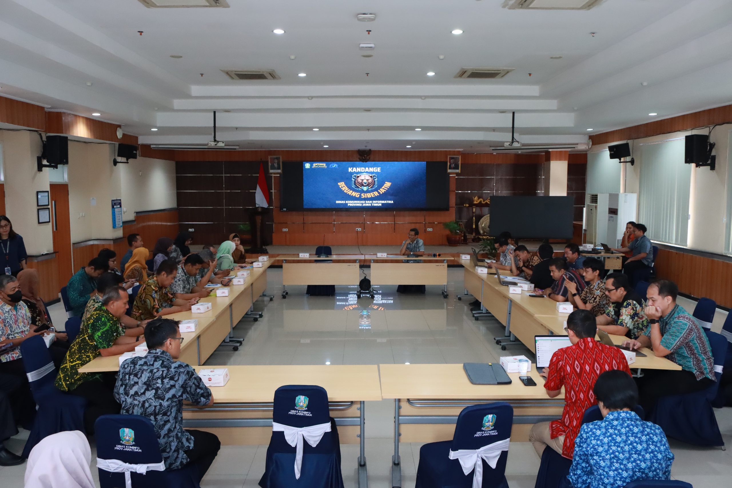 Diskominfo Jatim Gelar Rapat Persiapan Audit Surveillance ISO 27001: 2022