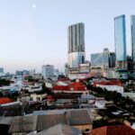 a city with many tall buildings