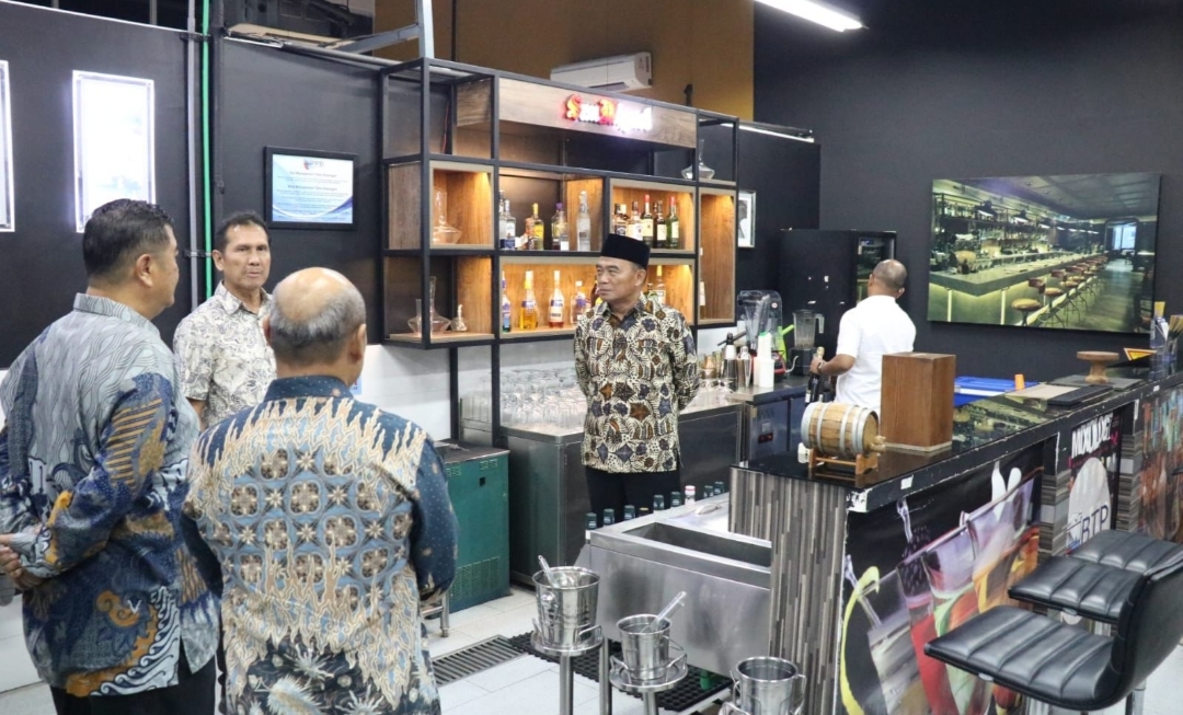 Menko Muhadjir: Lulusan Vokasi Sangat Dibutuhkan Dunia Industri