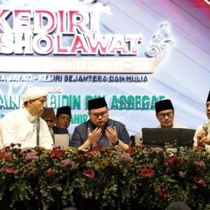 Kediri Bersholawat Sambut Hari Jadi Pemkab Ke-1220 bersama Habib Bidin