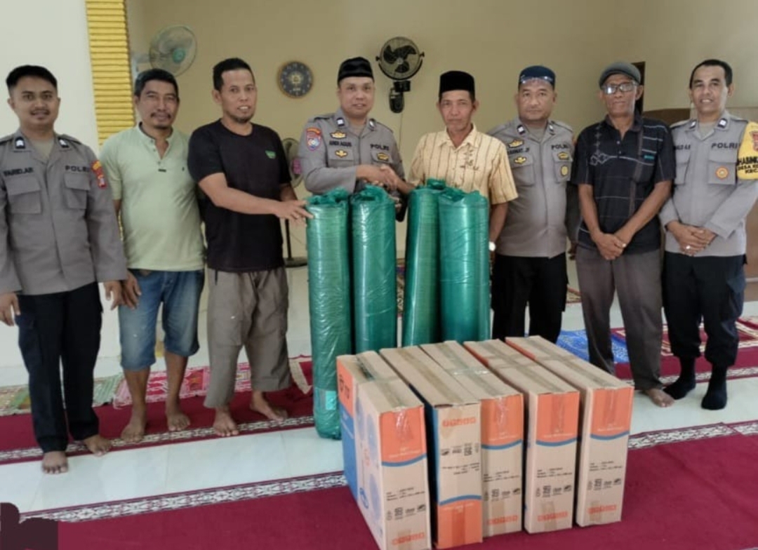 Satgas Madago Raya Salurkan Bantuan ke Masjid, Ingatkan Bahaya Intoleransi