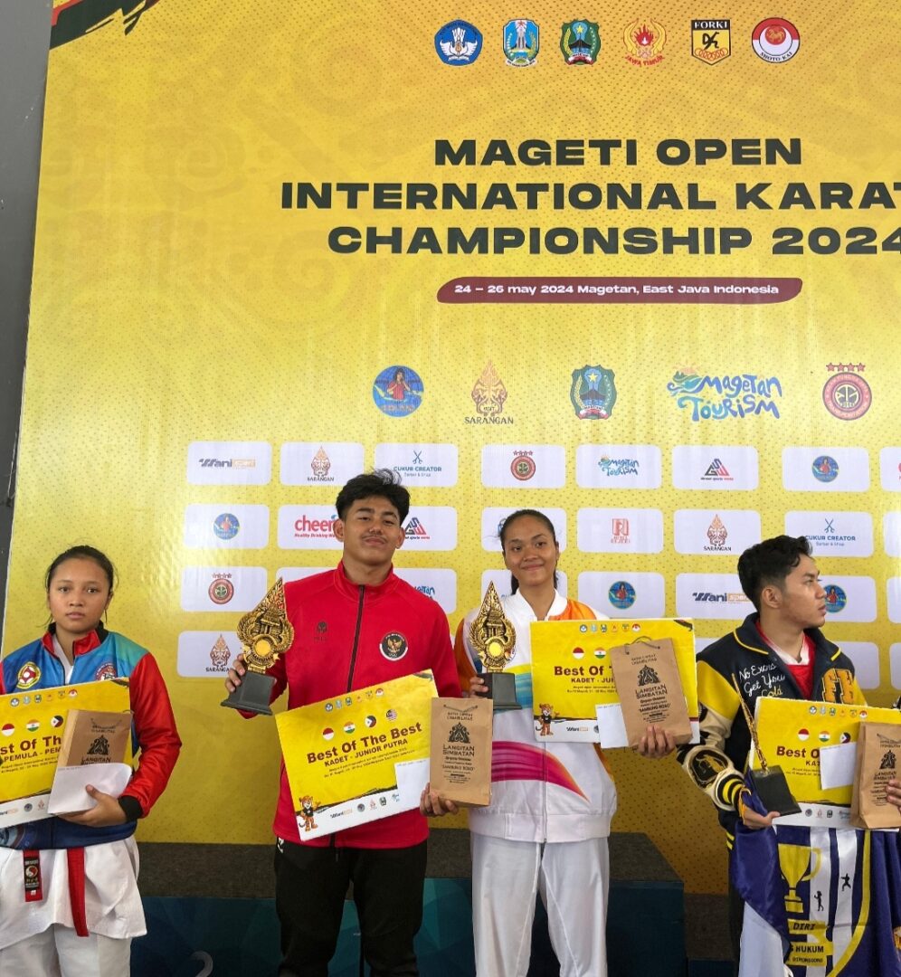 Rebut Emas dan Raih Best of The Best, Alex Siswa SMAN 4 Sidoarjo Bintang Mageti Open Internasional Karate 2024