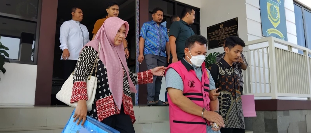 Akhmad Khasani Mantan Kepala BPKPD Pemkab Pasuruan, Dijebloskan Bui