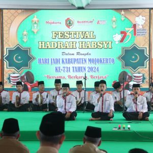 Sambut Hari Jadi ke-731 Kab. Mojokerto Selenggarakan Festival Hadrah Habsyi Sambut Hari Jadi ke-731 Kab. Mojokerto Selenggarakan Festival Hadrah Habsyi