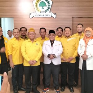 Ketua Golkar Sarmuji Ajak PKS Bergabung Koalisi Khofifah Ketua Golkar Sarmuji Ajak PKS Bergabung Koalisi Khofifah