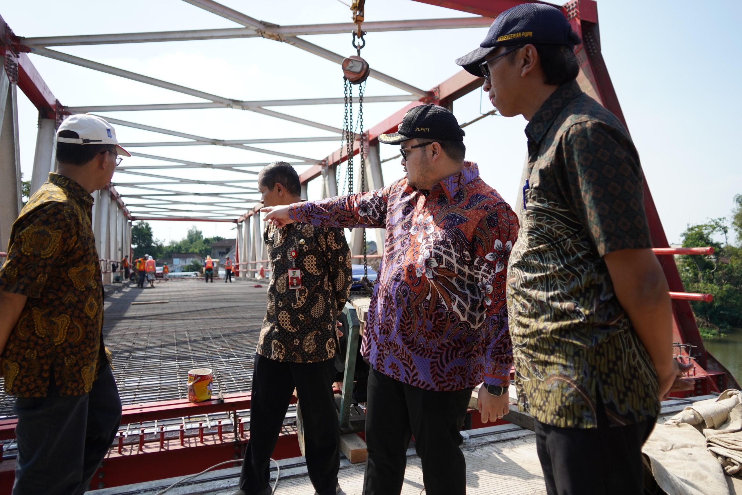 Bupati Kediri: Awal Juli Jembatan Jongbiru Siap Diresmikan