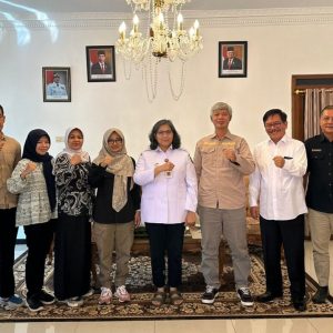 KPU Kota Kediri Perkenalkan Anggota ke Forkopimda dan Bahas Pilkada 2024 KPU Kota Kediri Perkenalkan Anggota ke Forkopimda dan Bahas Pilkada 2024