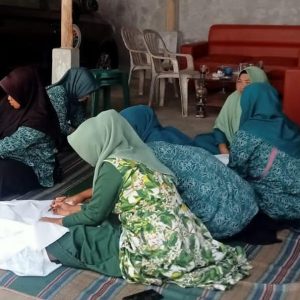 Kades Pandian Sumenep Buka Kampung Dusun Zakat, Rintis Usaha Perbatikan