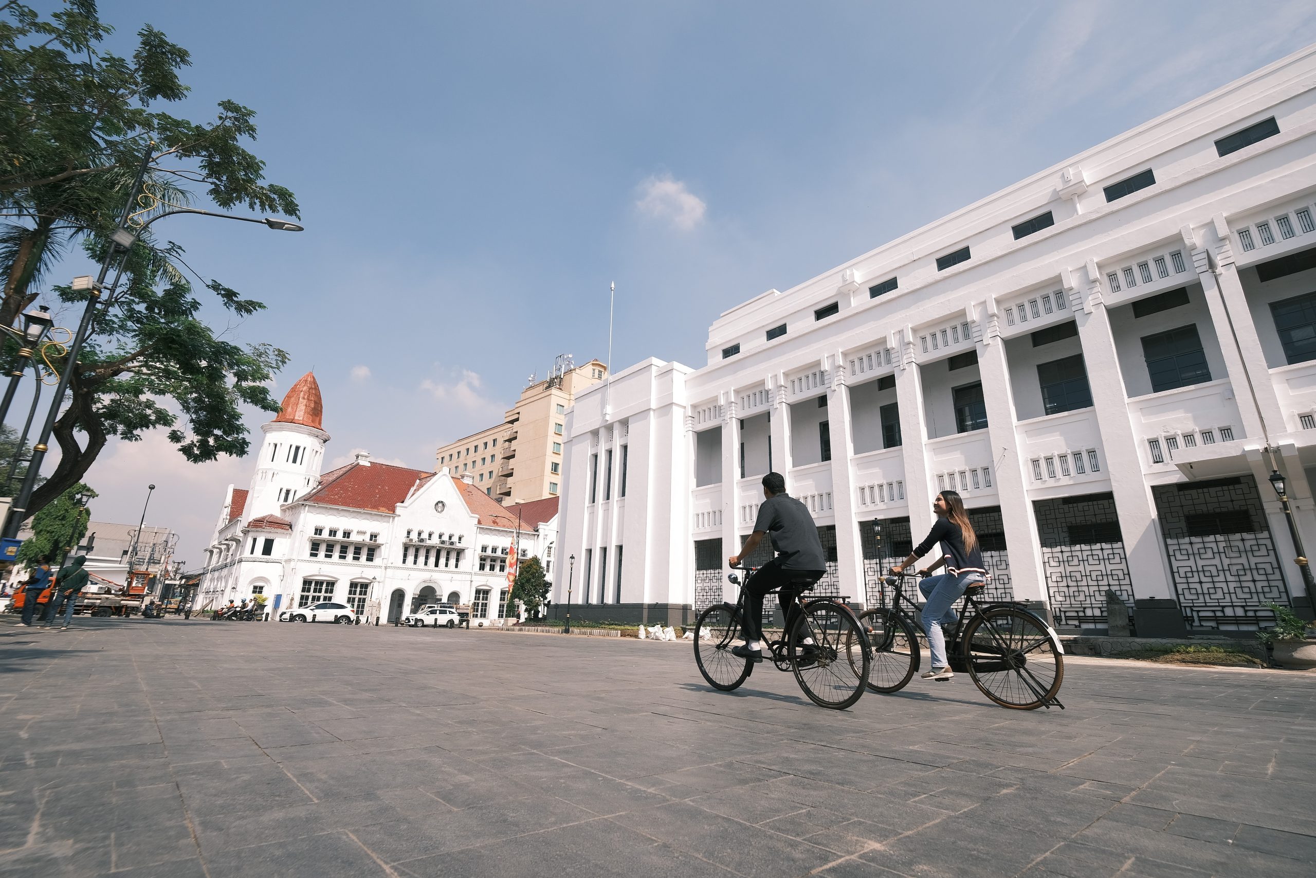 Jelang Peresmian Kota Lama Surabaya, hanya Suroboyo Bus Melewati Zona Eropa