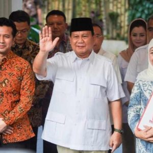 Abaikan Kader, Ketum Gerindra Keluarkan Rekom untuk Khofifah – Emil Dardak