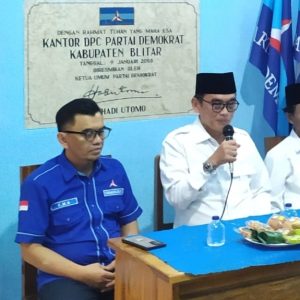 Tantang Incumbent di Pilkada Kabupaten Blitar, Tjuktjuk Sunario All Out