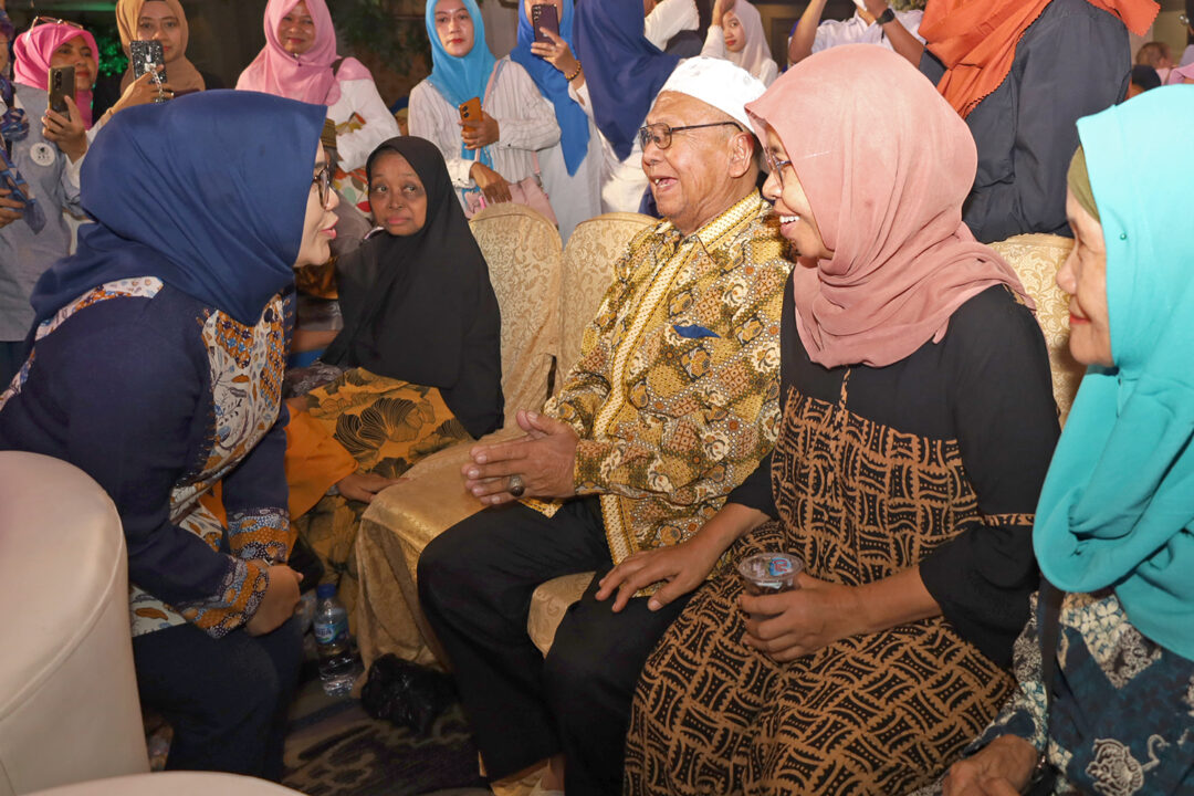 Keren! 330 Pasangan Ikut Pembekalan Isbat Nikah, Pemkot Surabaya Siapkan Pesta Kebun