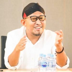 Bupati Achmad Fauzi Gandeng Media Kawal dan Kontrol Pembangunan Sumenep Bupati Achmad Fauzi Gandeng Media Kawal dan Kontrol Pembangunan Sumenep