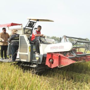 Bupati Mas Dhito Dorong Petani Kediri Miliki Multi Skill Bupati Mas Dhito Dorong Petani Kediri Miliki Multi Skill