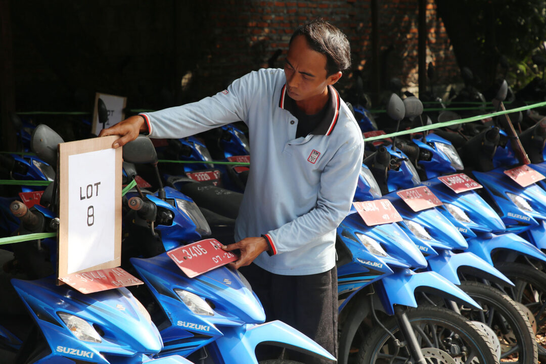 Pemkot Surabaya Lelang Ratusan Kendaraan Operasional
