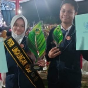 Aroma Bunga SMPN 1 Mejayan Terhampar sebagai Putri Duta Lingkungan Hidup Madiun 2024 Aroma Bunga SMPN 1 Mejayan Terhampar sebagai Putri Duta Lingkungan Hidup Madiun 2024