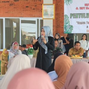 Bupati Mojokerto Ajak Notaris & PPAT Masuk Desa Pastikan Tiap Tanah Bersertifikat Bupati Mojokerto Ajak Notaris & PPAT Masuk Desa Pastikan Tiap Tanah Bersertifikat