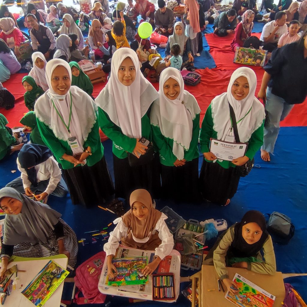 Ratusan Anak di Kota Kediri Ikuti Lomba Mewarnai Peringati HAN dan Tahun Baru Islam 1445 Hijriah