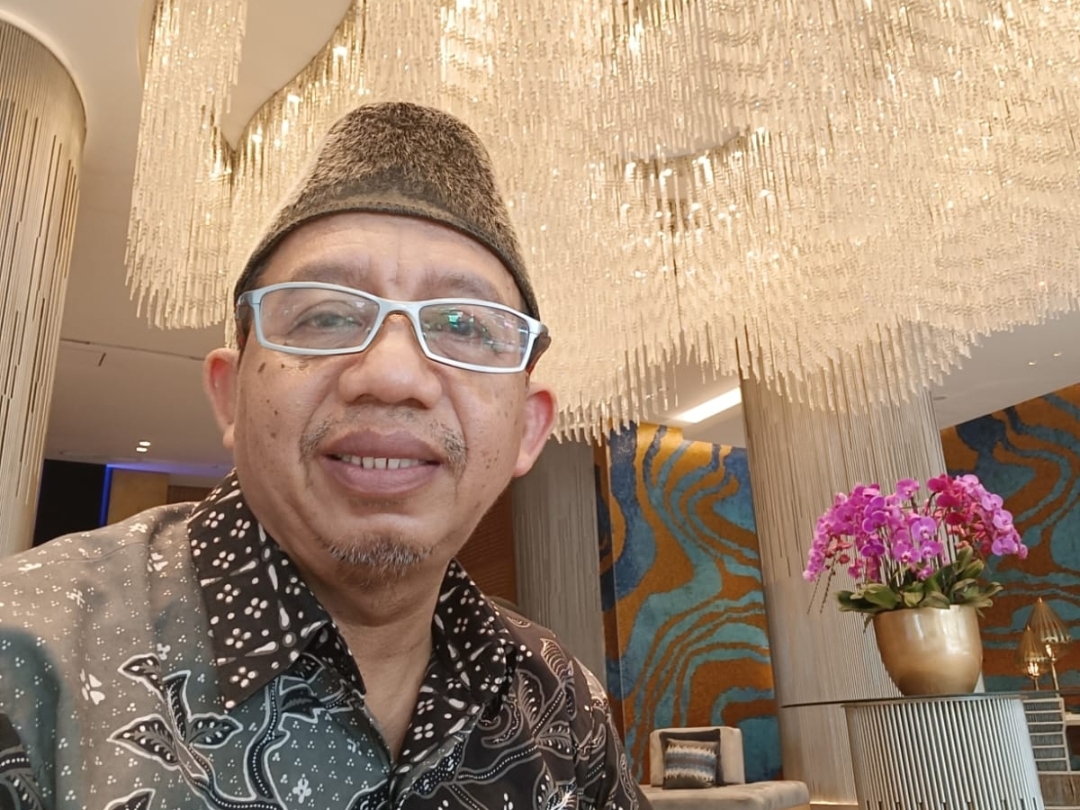 Asyura, Judi Online & Pornografi