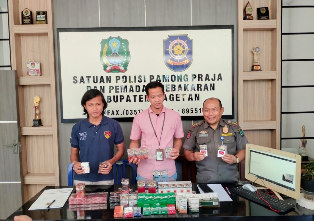 Tim Gabungan Satpol PP Kembali Operasi Peredaran Rokok Ilegal Sita Ratusan Pak Rokok Tanpa Cukai