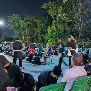 Calon Pendekar PSHT Tak Kuasa Menahan Tangis saat Sungkeman kepada Orangtuanya
